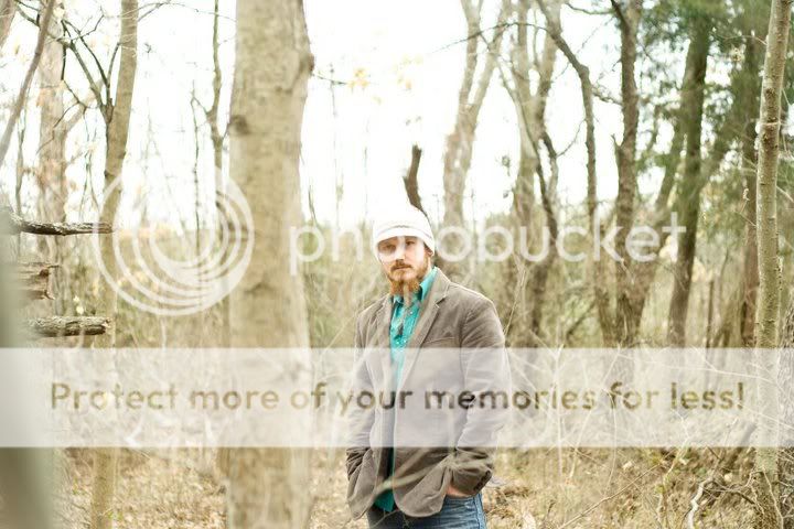 IMAGE: http://i814.photobucket.com/albums/zz64/nateuhlphoto/jeffrey.jpg