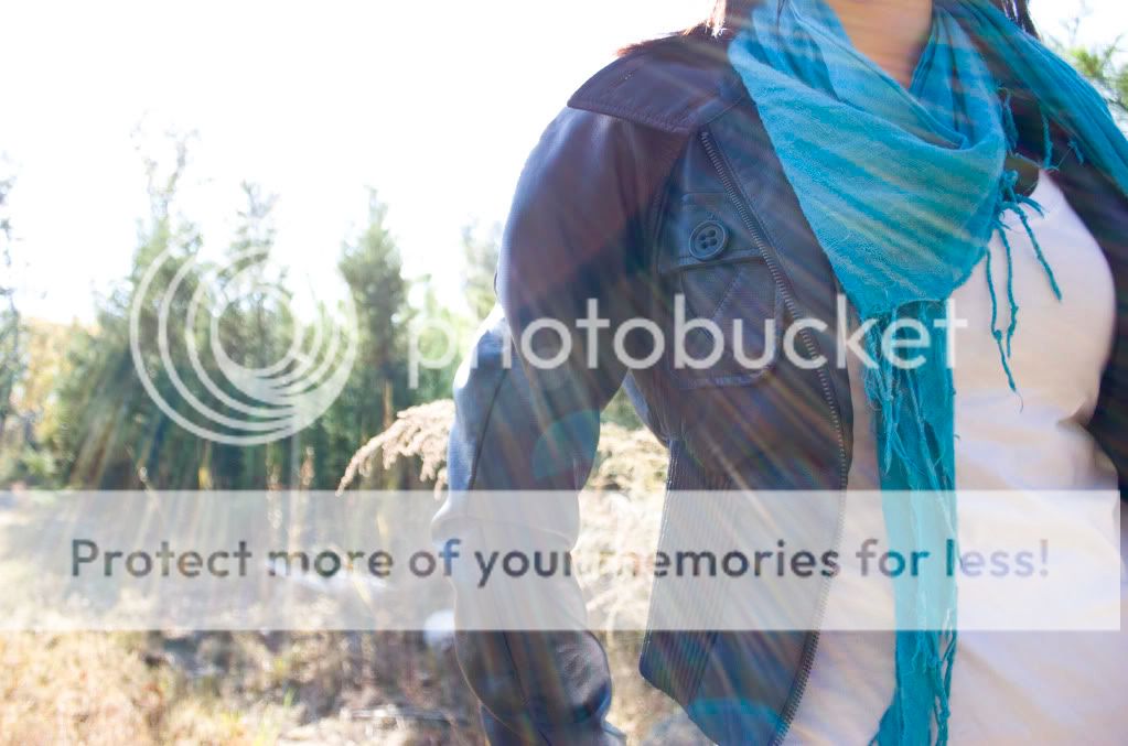 IMAGE: http://i814.photobucket.com/albums/zz64/nateuhlphoto/kendra_01.jpg