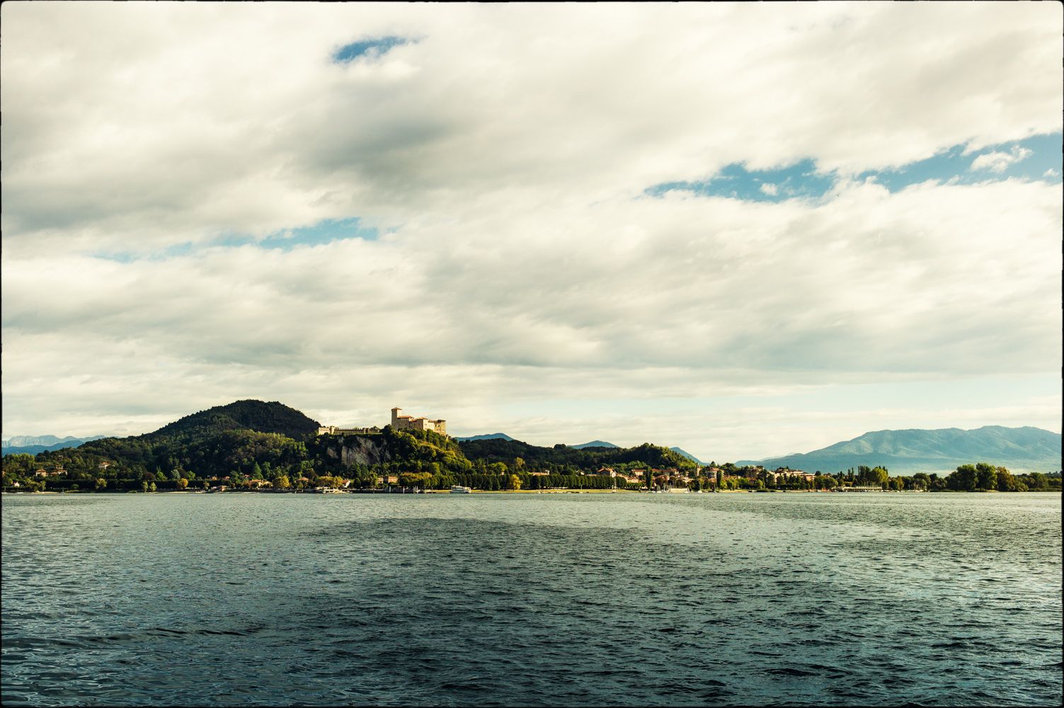 Arona-3_zpsa893b7dd.jpg