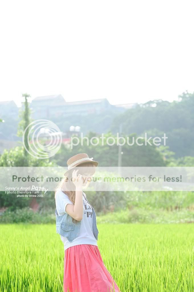 http://i814.photobucket.com/albums/zz68/littlealiao/20110605/DSC_6947.jpg